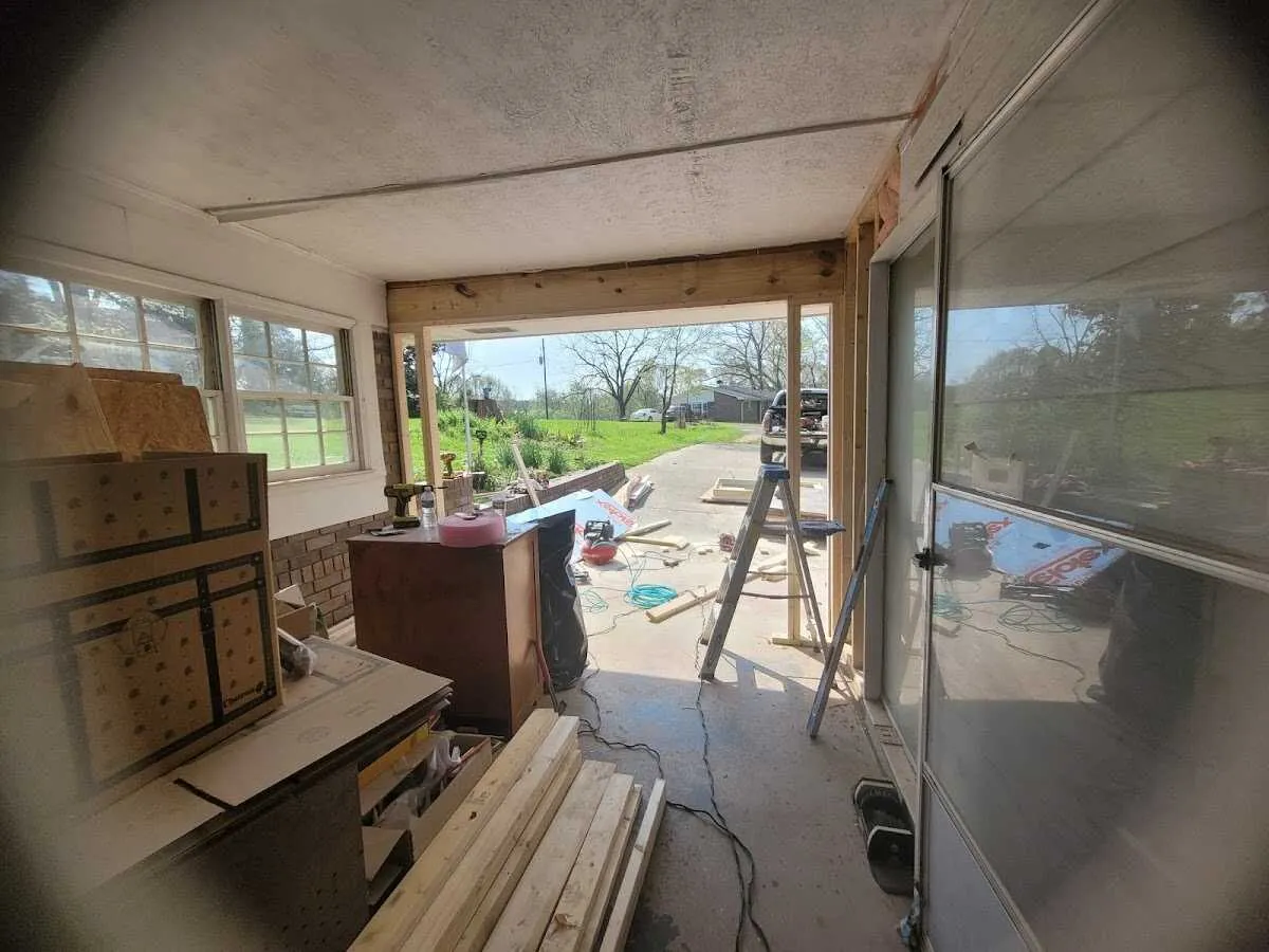 Air movers and dehumidifier for Drying & Dehumidification in Wellington